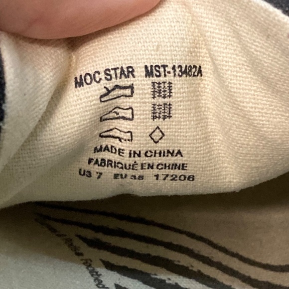 Taos Moc Star Sneakers Women’s Size 7 Low Profile Comfort Shoe With Box - Picture 10 of 11